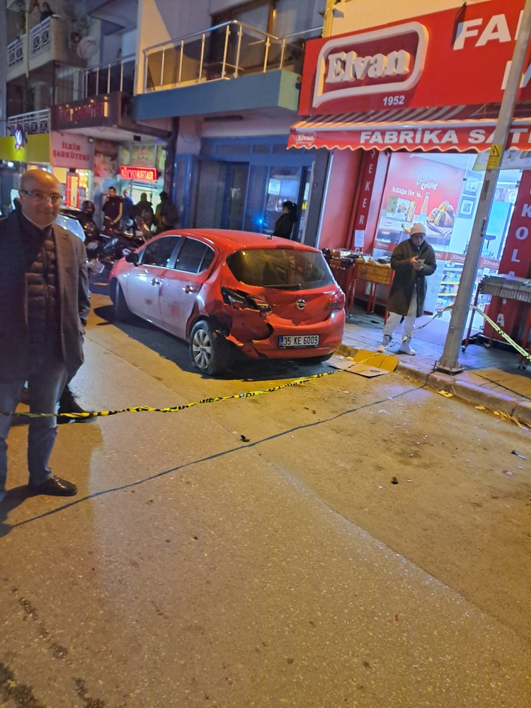 İzmir'de silahla yaralandıktan sonra kaza yapan kişi hayatını kaybetti